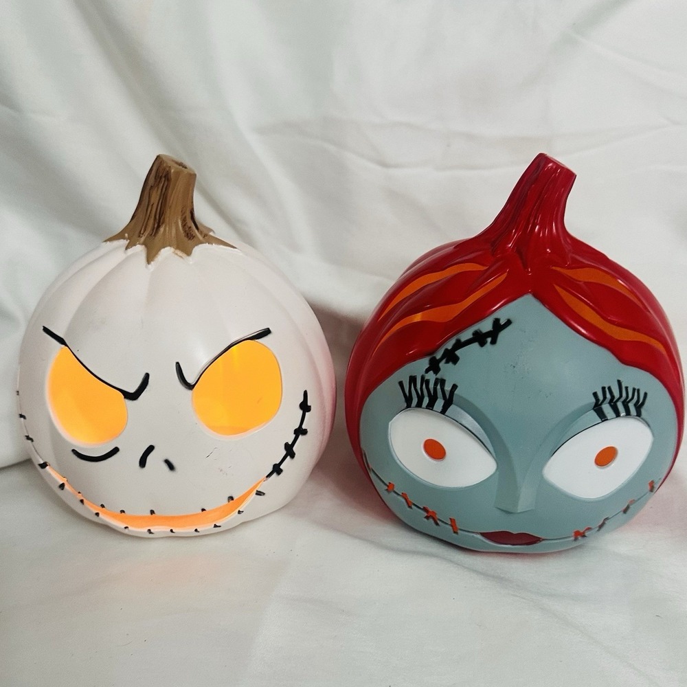 Jack & Sally Light-Up Pumpkins Nightmare Before Christmas Halloween Disney Decor
